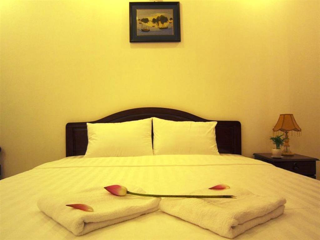 Queen Bee Hotel Ho Chi Minh City Room photo